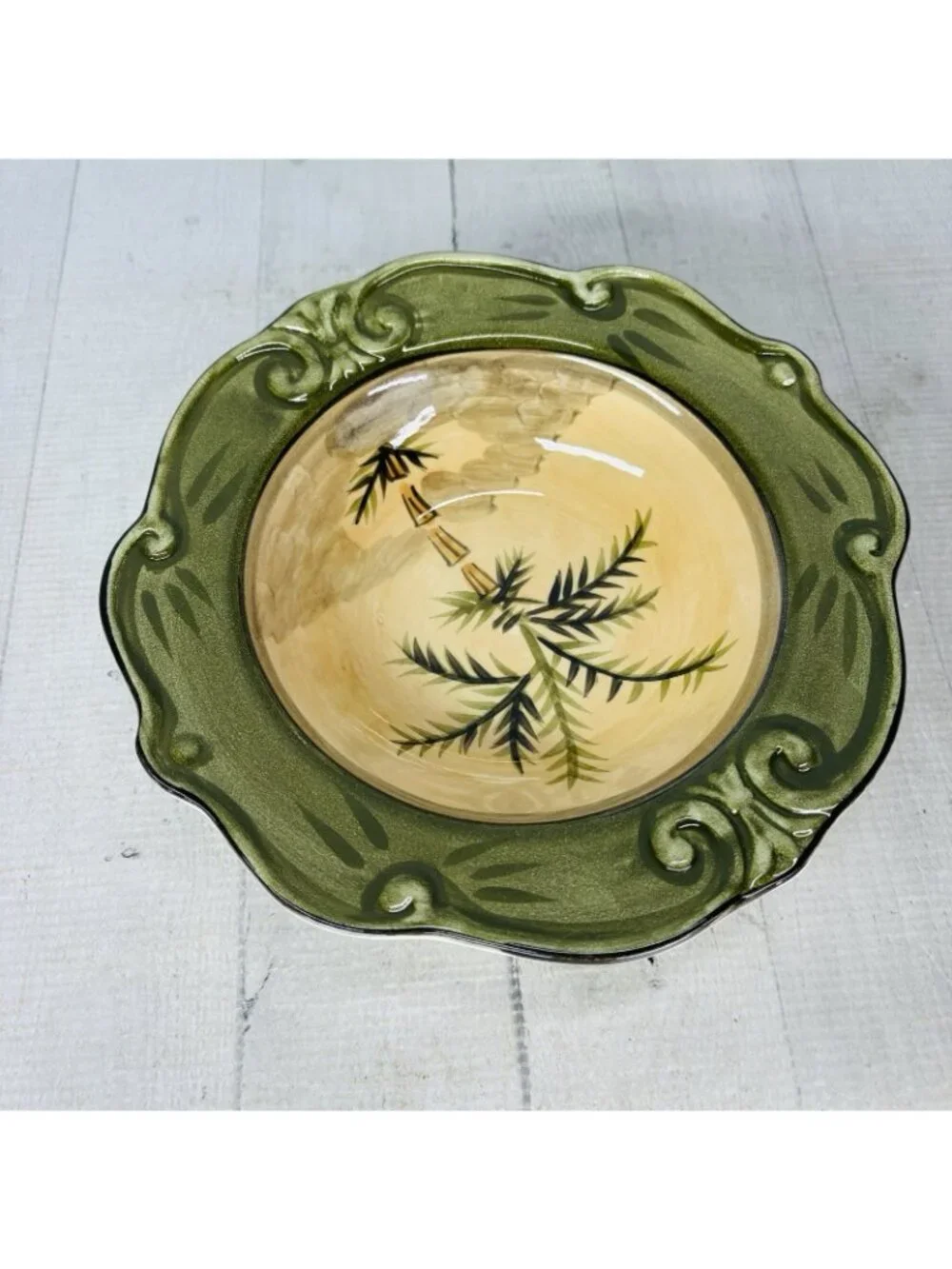 Sauvignon WEST INDIES  Green Rim Palm Tree Scalloped Large Rim Soup Bowls Set 4